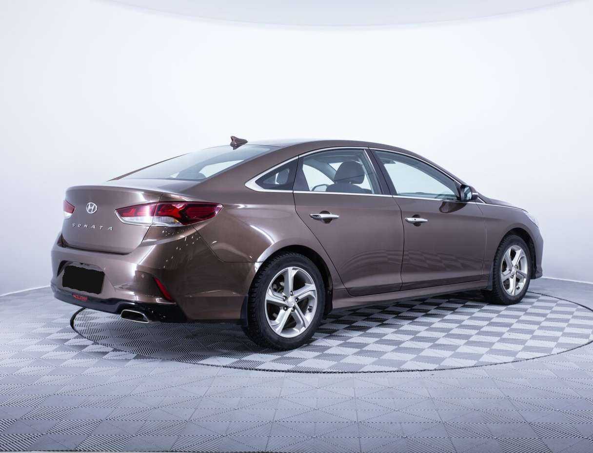 Hyundai Sonata 2018 года с пробегом. Фото: #4