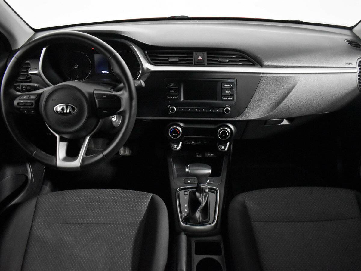 Kia Rio 2021 года с пробегом. Фото: #12
