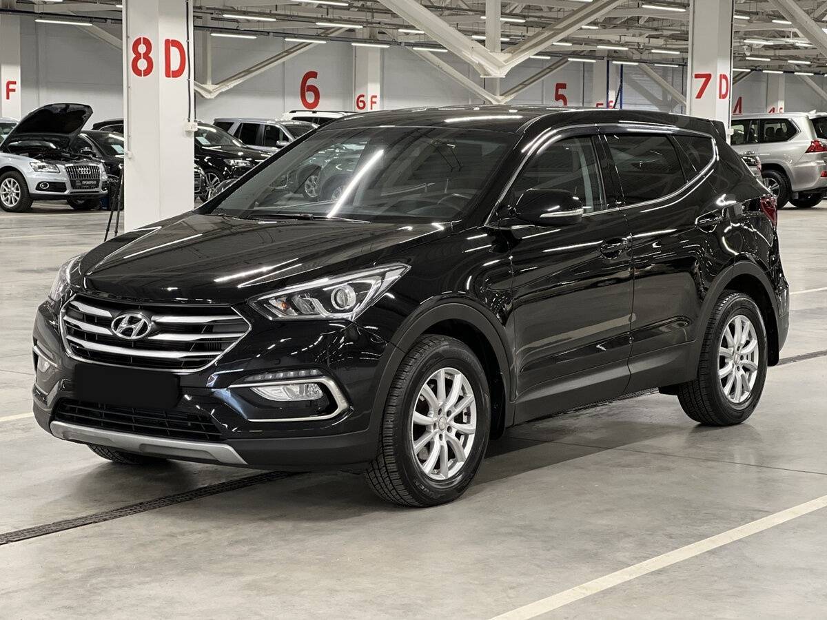 Hyundai Santa Fe 2015 года с пробегом. Фото: #0