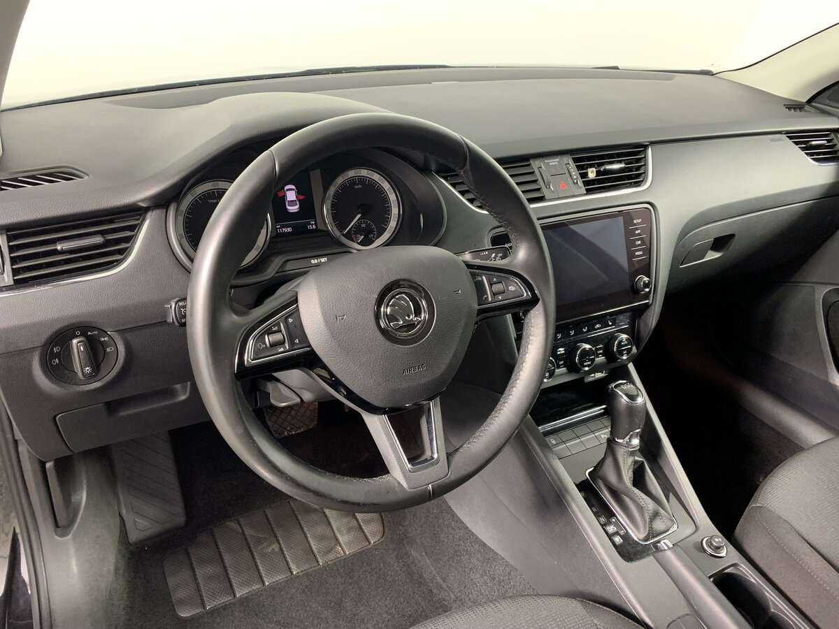 Skoda Octavia 2018 года с пробегом. Фото: #16