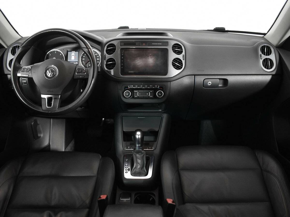 Volkswagen Tiguan 2012 года с пробегом. Фото: #10