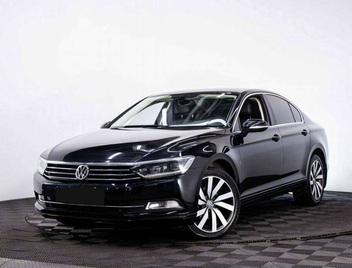 Volkswagen Passat 2019 года с пробегом. Фото: #0