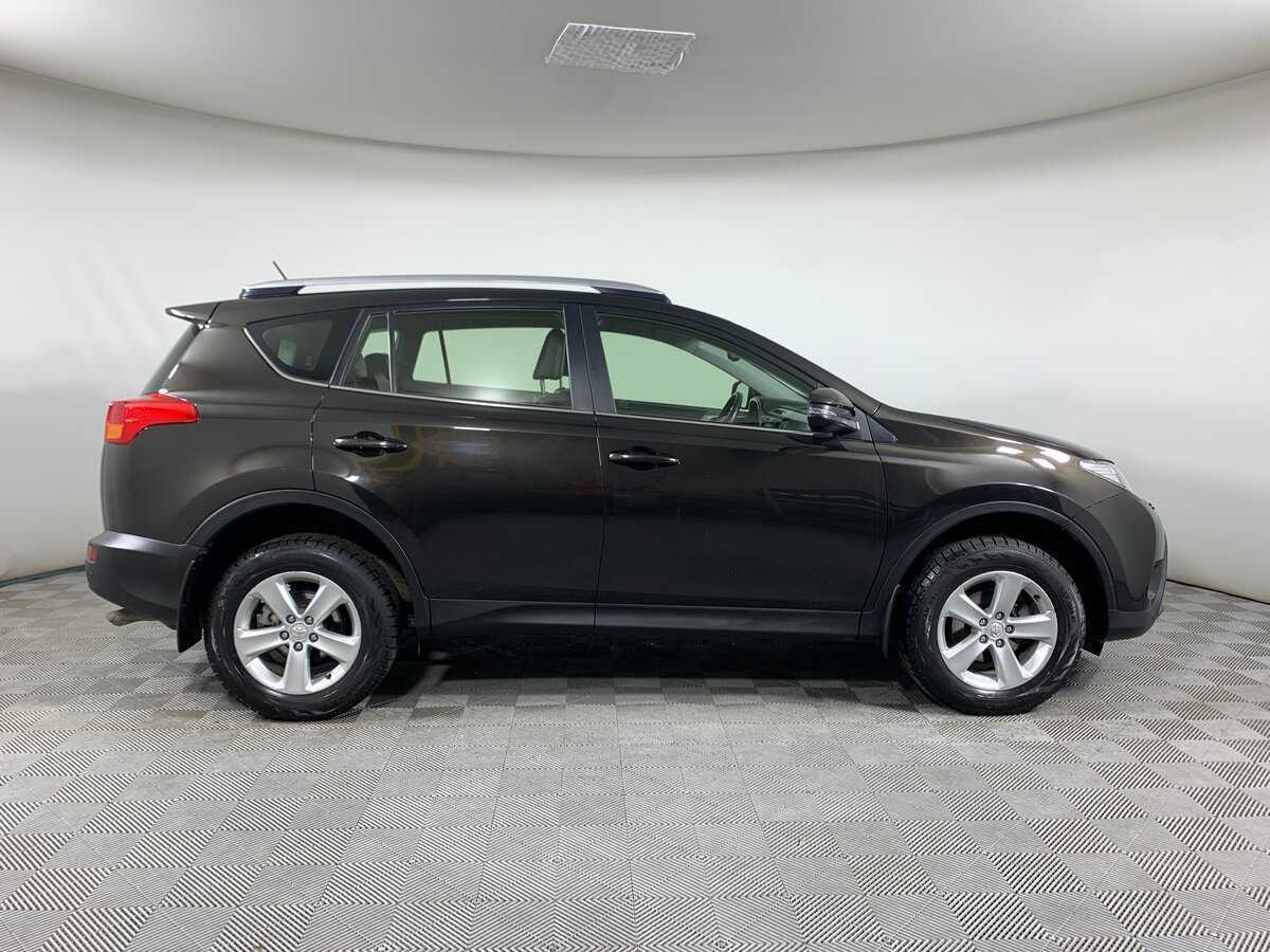 Toyota RAV4 2014 года с пробегом. Фото: #3