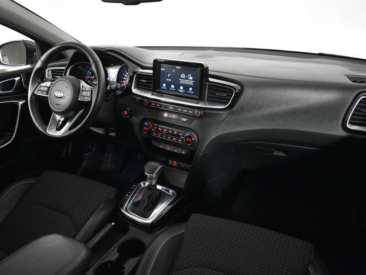 Kia Ceed 2019 года с пробегом. Фото: #9