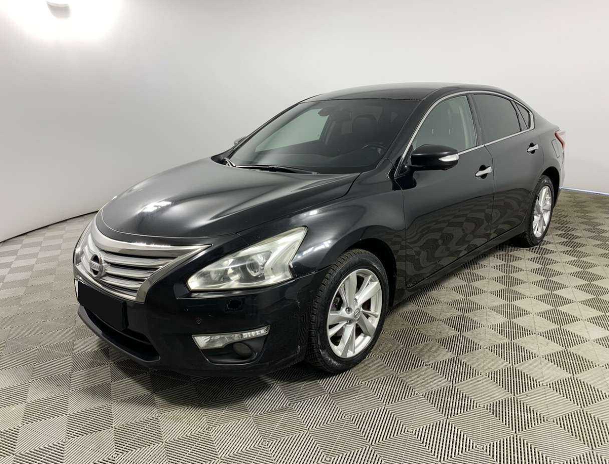Nissan Teana 2015 года с пробегом. Посмотреть фото