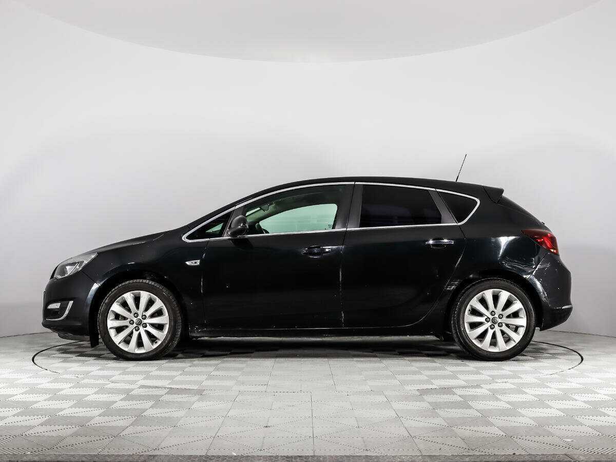 Opel Astra 2013 года с пробегом. Фото: #7