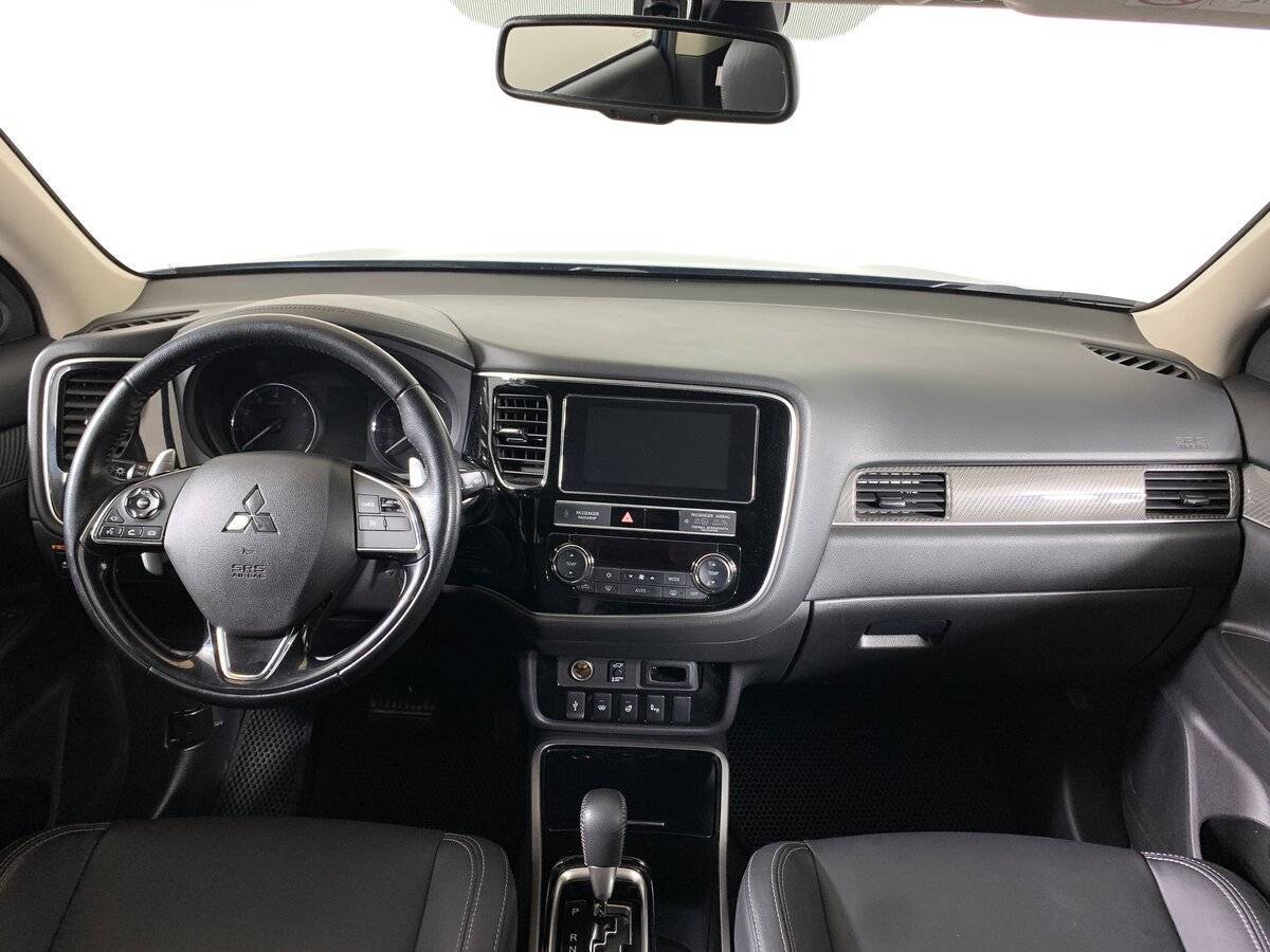 Mitsubishi Outlander 2020 года с пробегом. Фото: #11