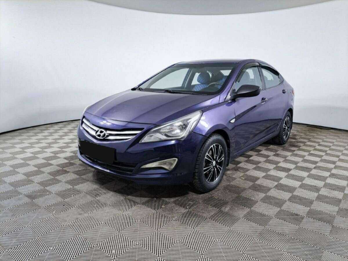 Hyundai Solaris 2014 года с пробегом. Посмотреть фото