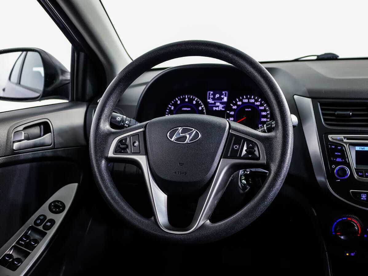 Hyundai Solaris 2015 года с пробегом. Фото: #9