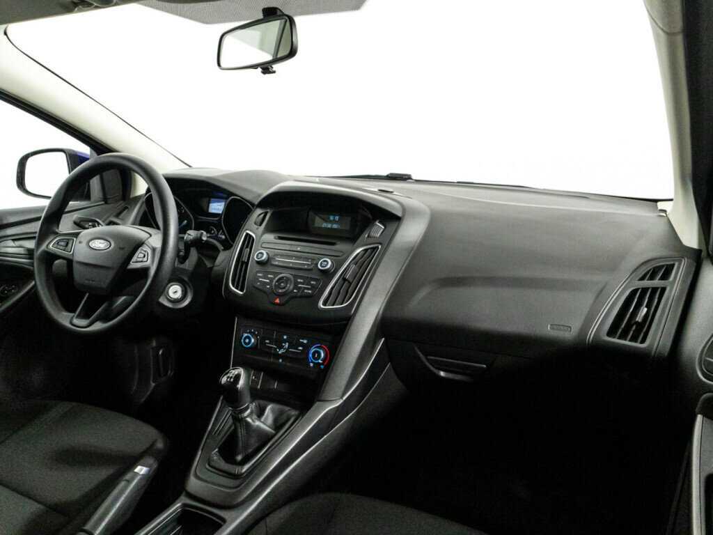 Ford Focus 2019 года с пробегом. Фото: #8