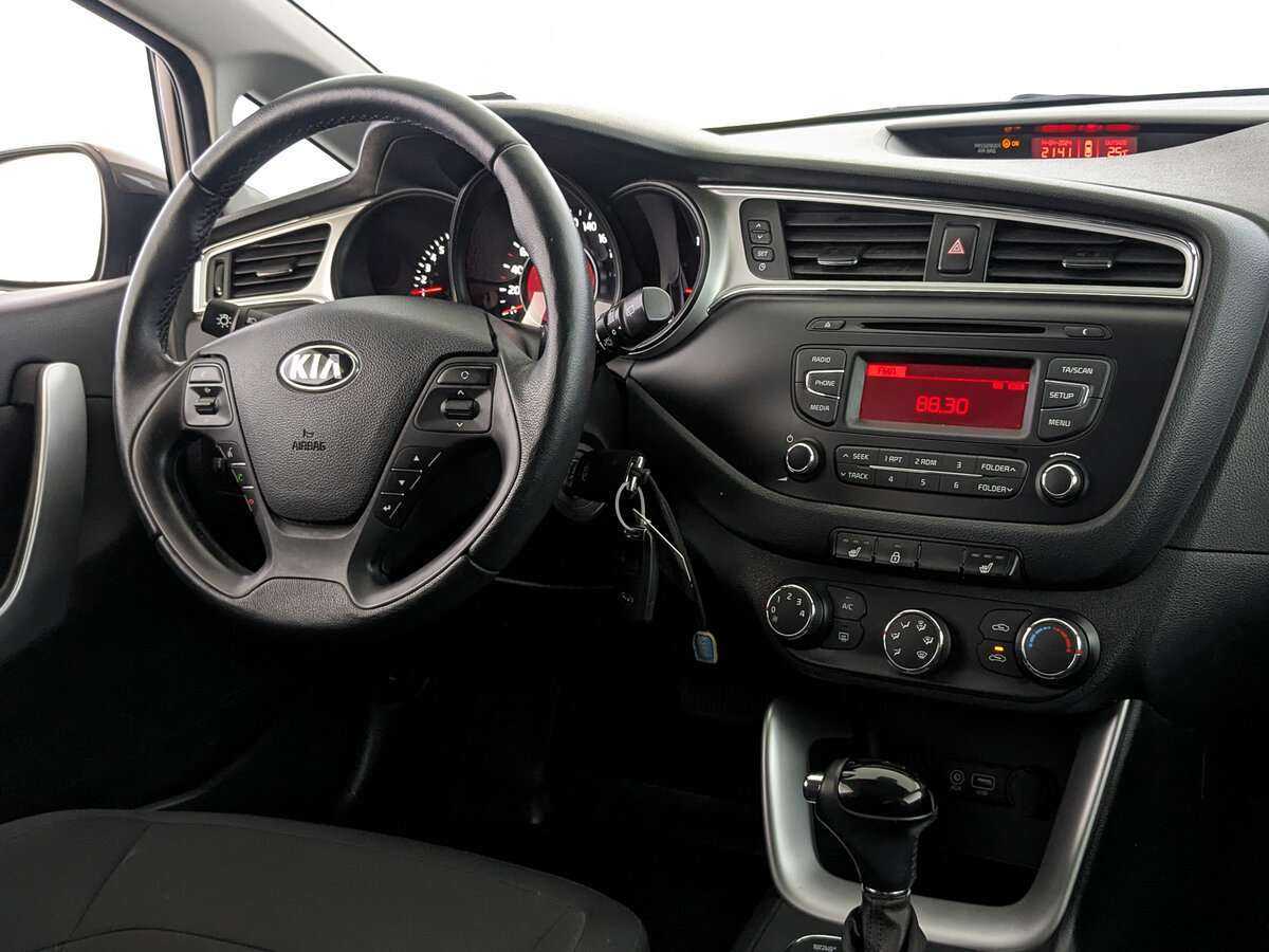 Kia Ceed 2017 года с пробегом. Фото: #16