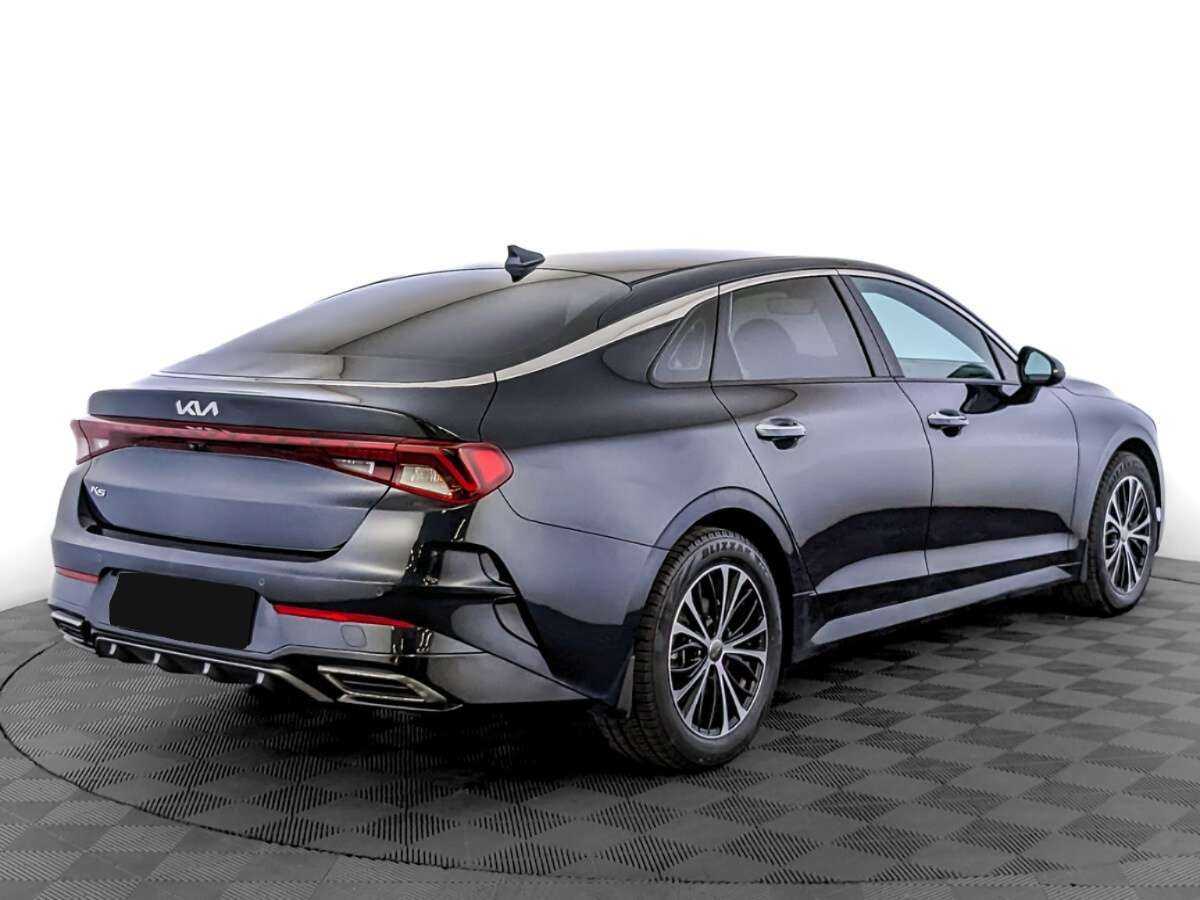 Kia K5 2021 года с пробегом. Фото: #4