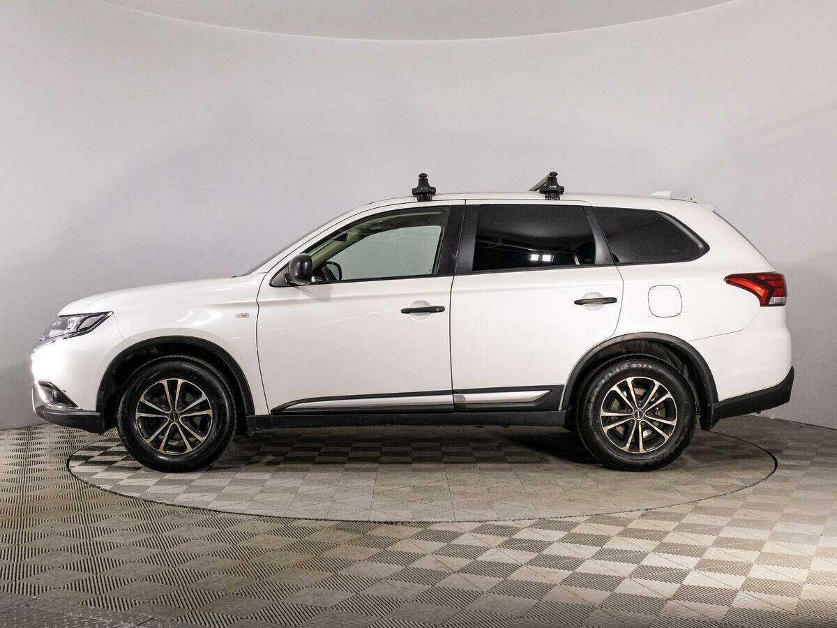 Mitsubishi Outlander 2020 года с пробегом. Фото: #7