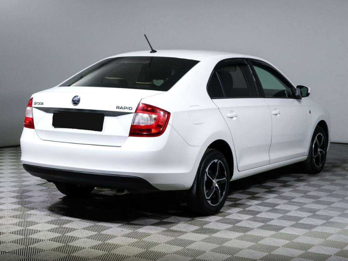 Skoda Rapid 2016 года с пробегом. Фото: #3