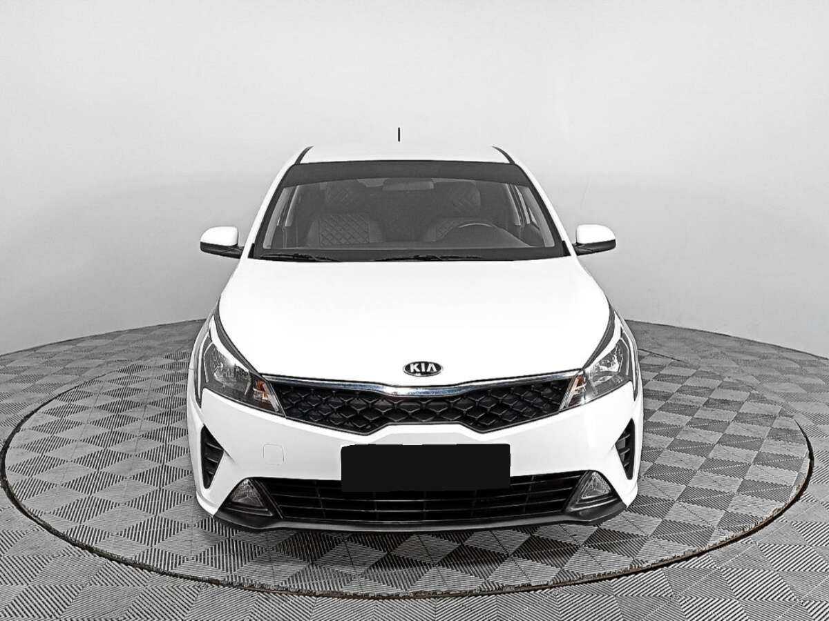 Kia Rio 2021 года с пробегом. Фото: #1