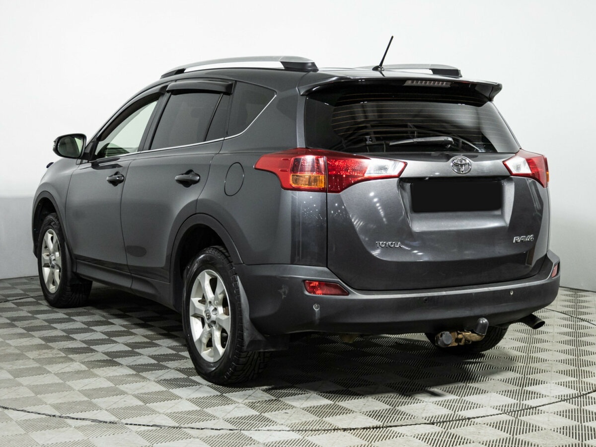 Toyota RAV4 2014 года с пробегом. Фото: #6