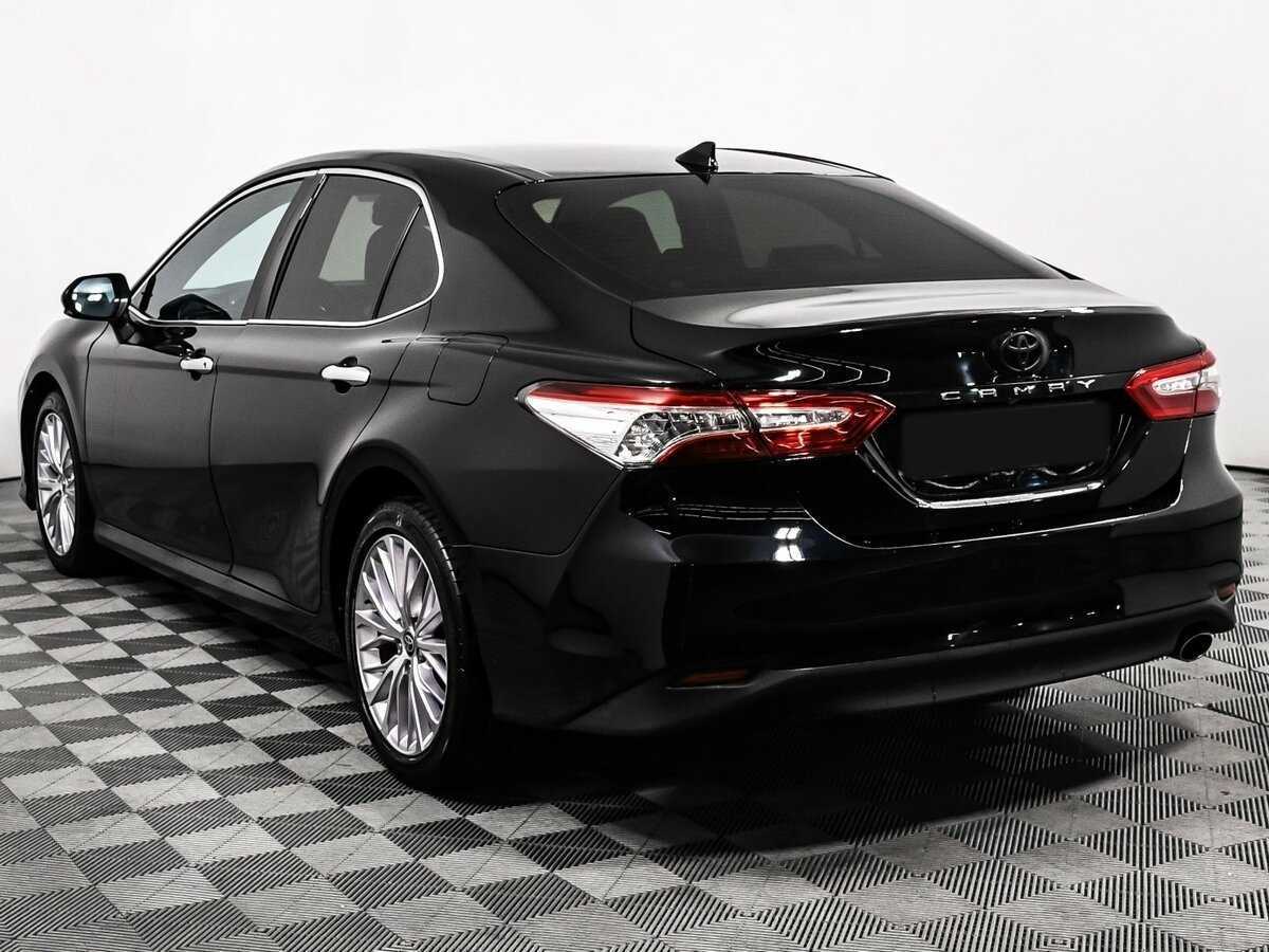 Toyota Camry 2019 года с пробегом. Фото: #6
