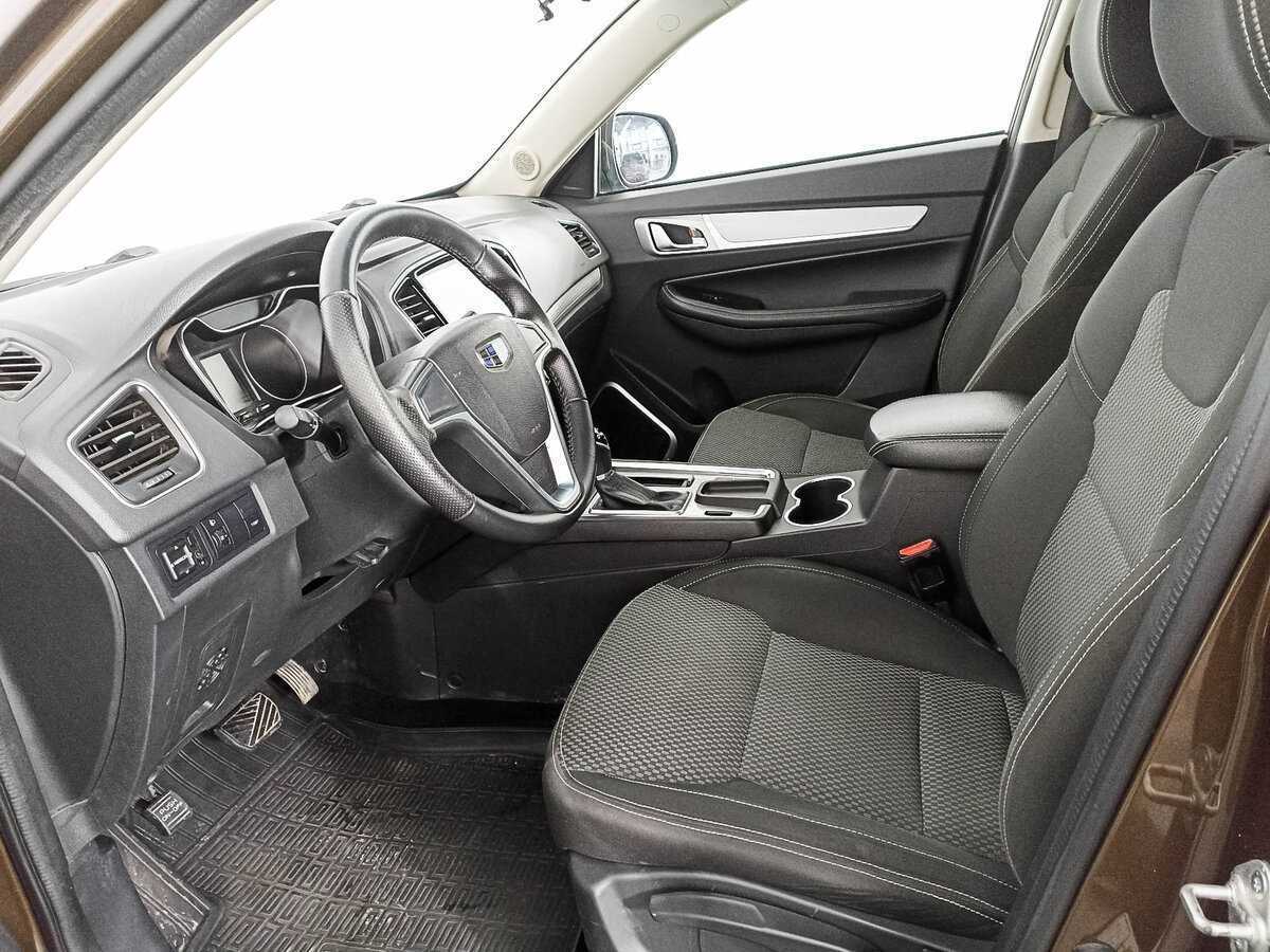 Geely Emgrand X7 2020 года с пробегом. Фото: #13