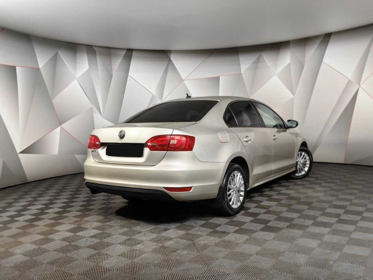Volkswagen Jetta 2012 года с пробегом. Фото: #1