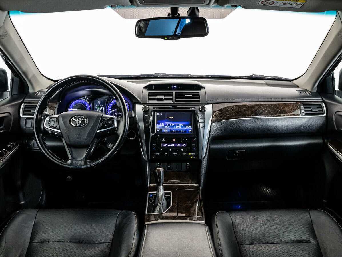 Toyota Camry 2016 года с пробегом. Фото: #7
