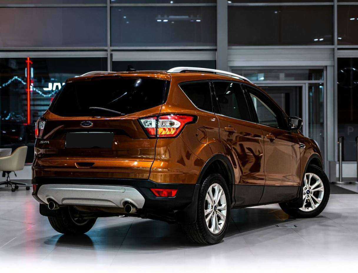 Ford Kuga 2017 года с пробегом. Фото: #2