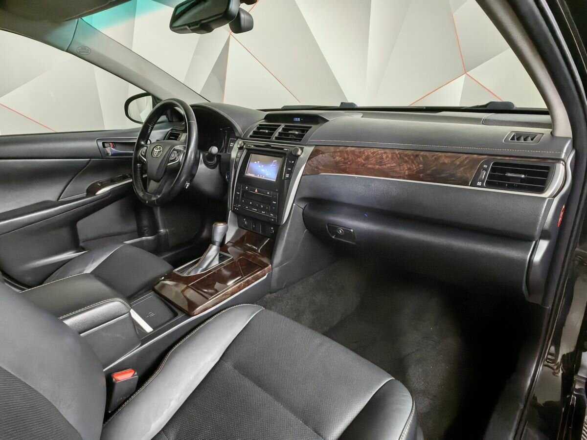 Toyota Camry 2015 года с пробегом. Фото: #8