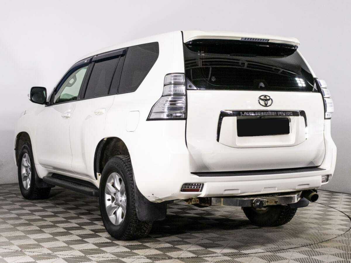 Toyota Land Cruiser Prado 2012 года с пробегом. Фото: #6