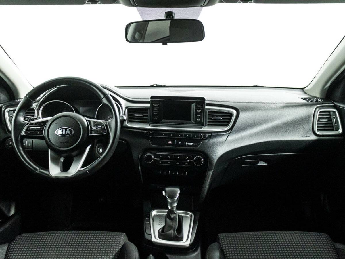 Kia Ceed 2019 года с пробегом. Фото: #11
