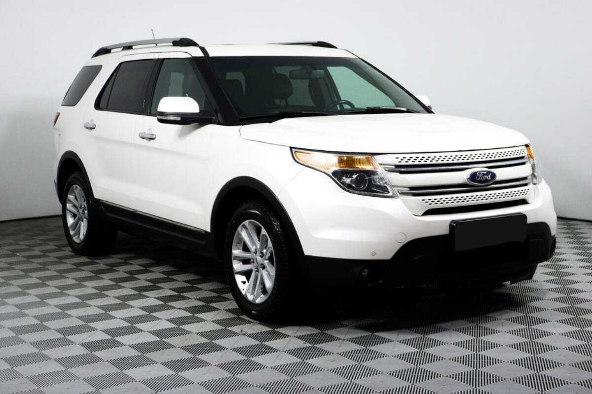 Ford Explorer 2012 года с пробегом. Фото: #2