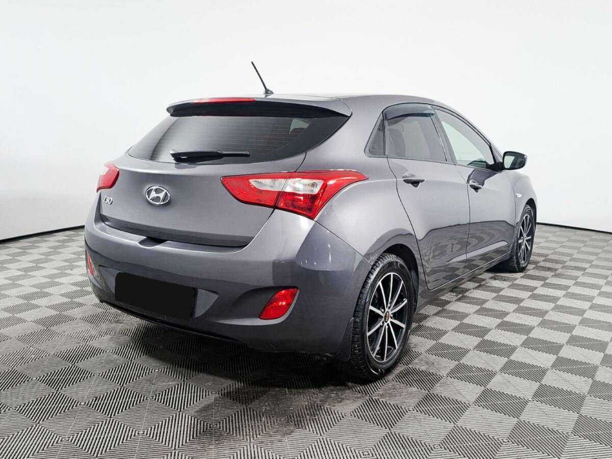 Hyundai i30 2016 года с пробегом. Фото: #3