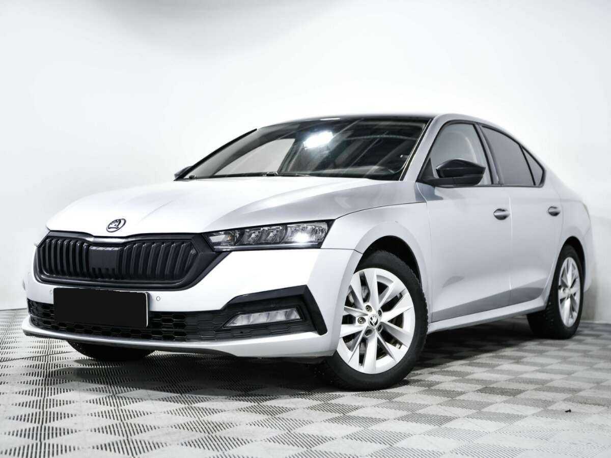 Skoda Octavia 2021 года с пробегом. Посмотреть фото