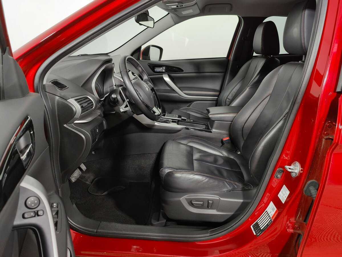 Mitsubishi Eclipse Cross 2018 года с пробегом. Фото: #10