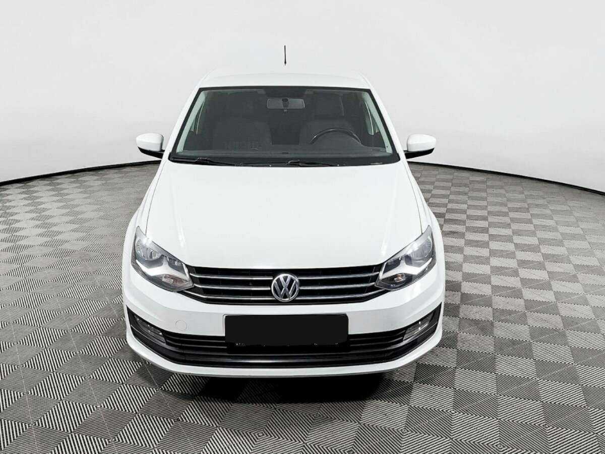 Volkswagen Polo 2015 года с пробегом. Фото: #1