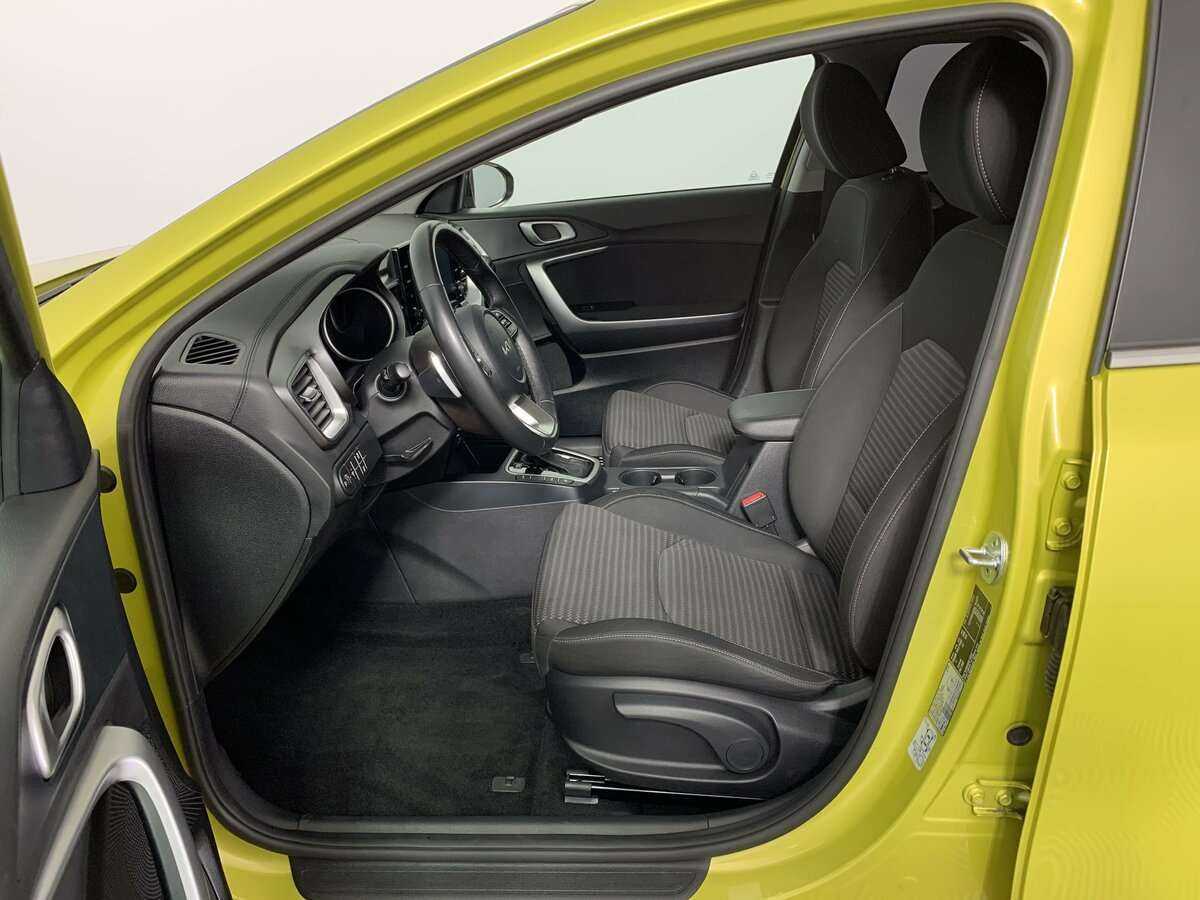 Kia Ceed 2021 года с пробегом. Фото: #16