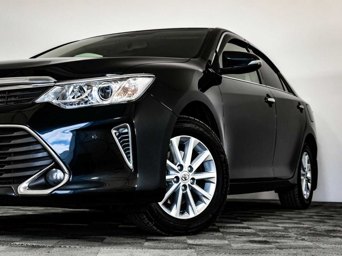 Toyota Camry 2015 года с пробегом. Фото: #1