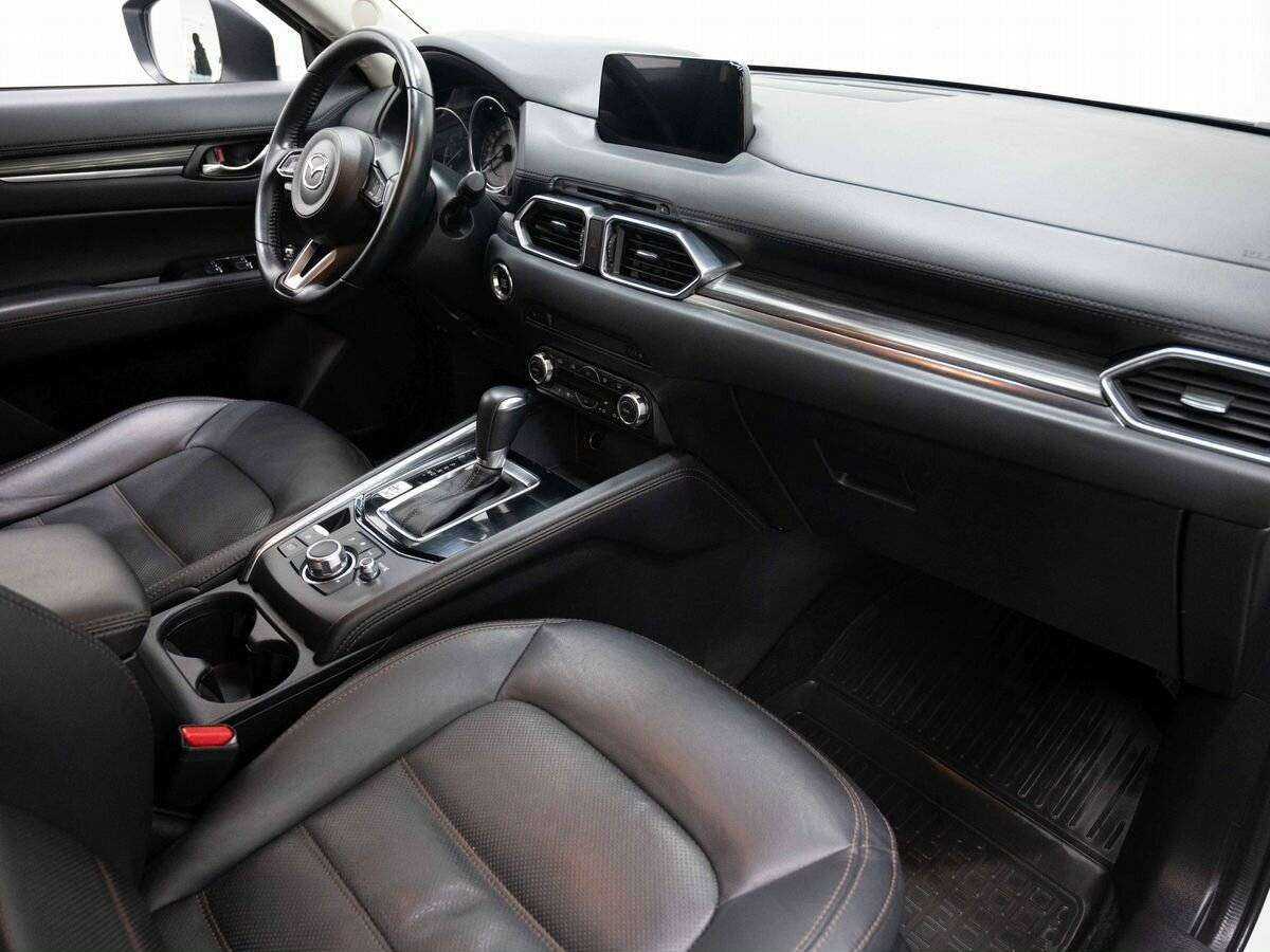 Mazda CX-5 2018 года с пробегом. Фото: #10