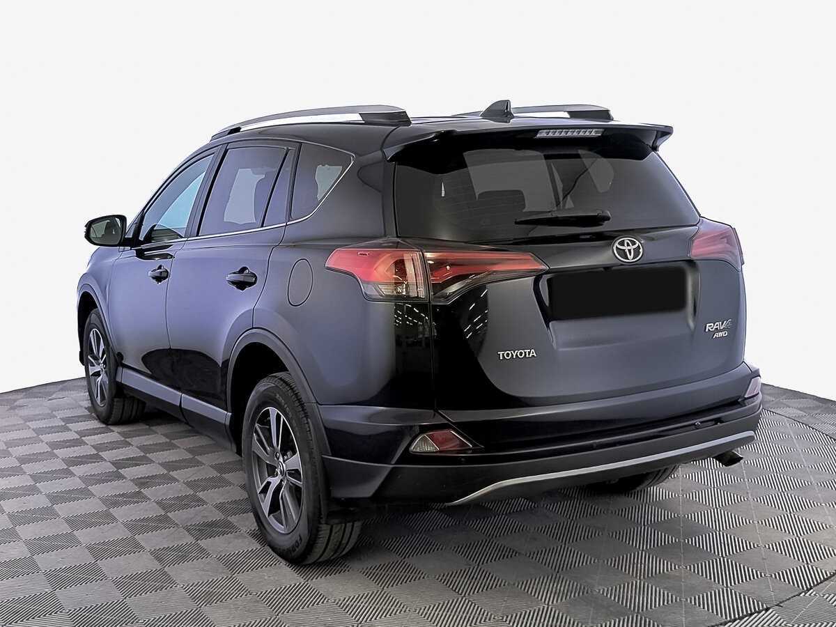 Toyota RAV4 2017 года с пробегом. Фото: #6