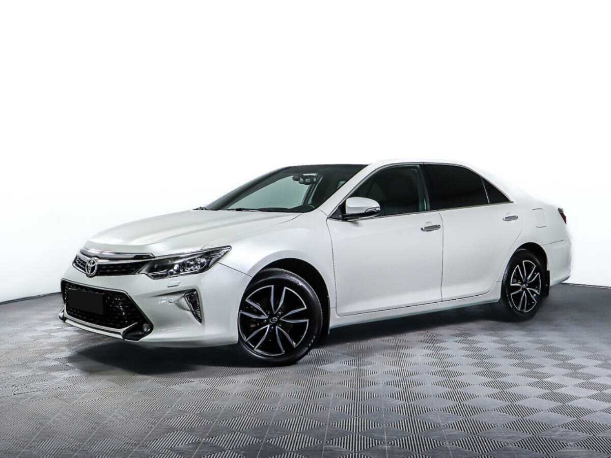 Toyota Camry 2017 года с пробегом. Фото: #0