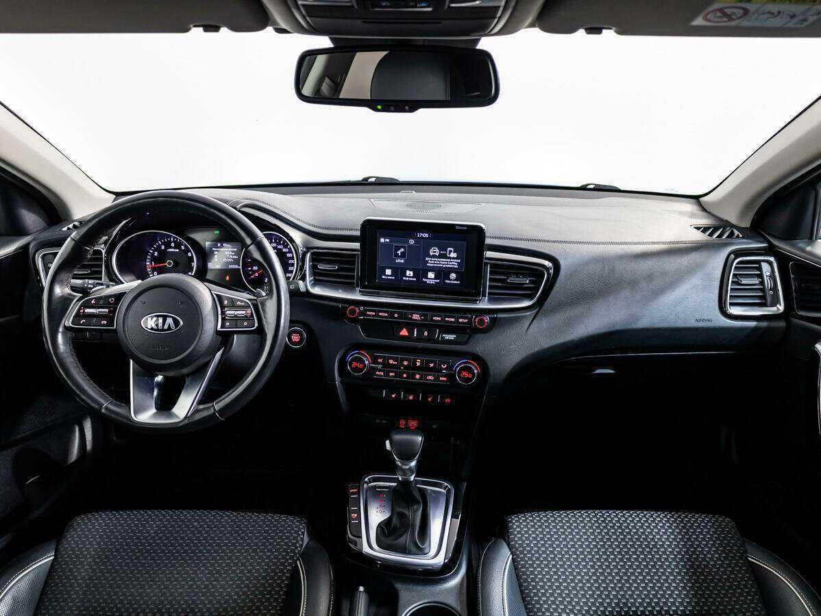 Kia Ceed 2019 года с пробегом. Фото: #8