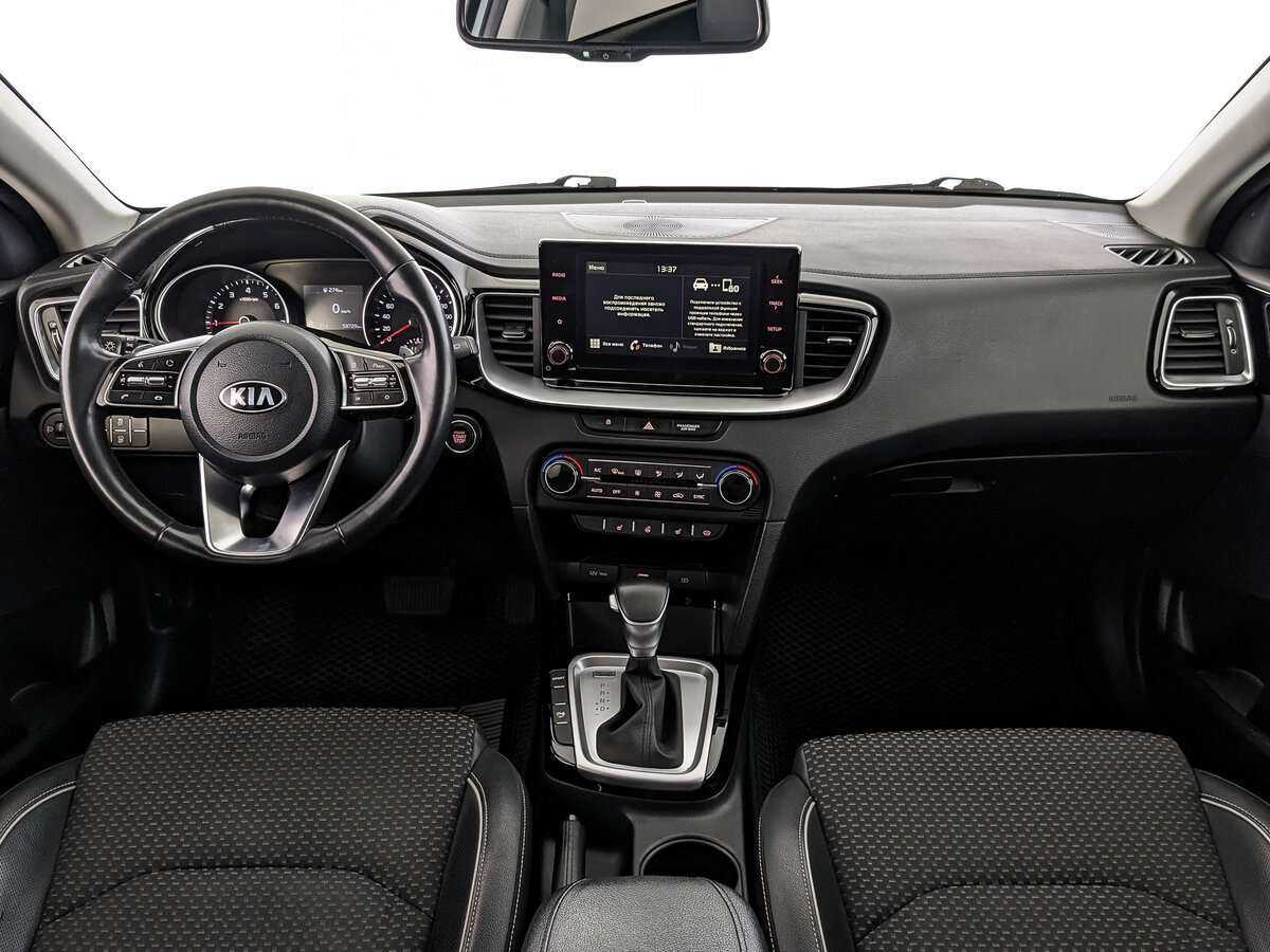 Kia Ceed 2021 года с пробегом. Фото: #9