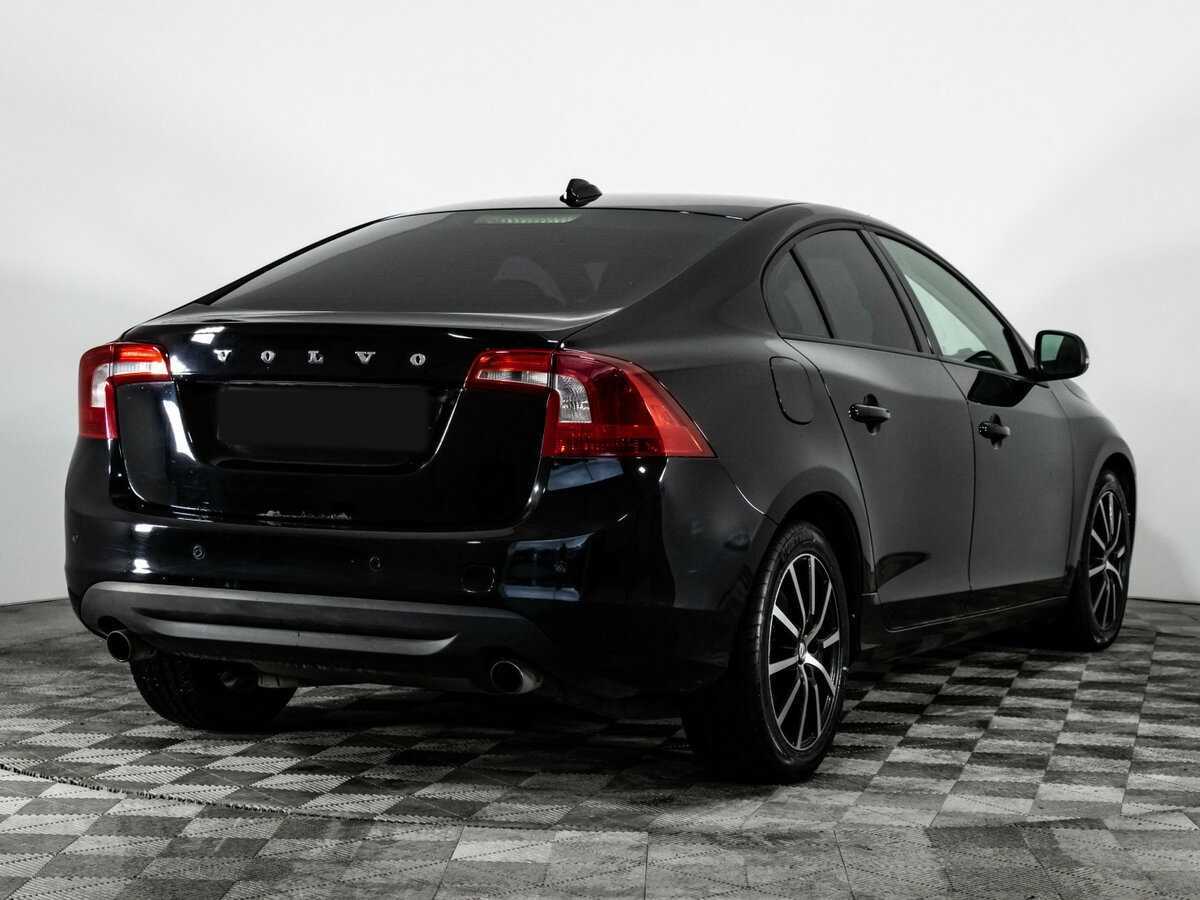 Volvo S60 2012 года с пробегом. Фото: #3