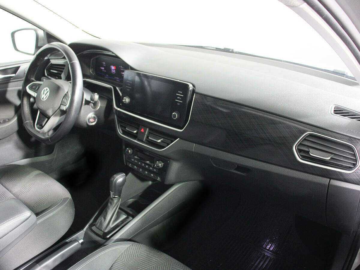 Volkswagen Polo 2021 года с пробегом. Фото: #6