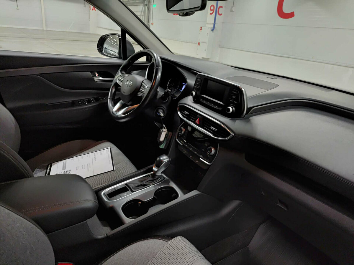 Hyundai Santa Fe 2019 года с пробегом. Фото: #10