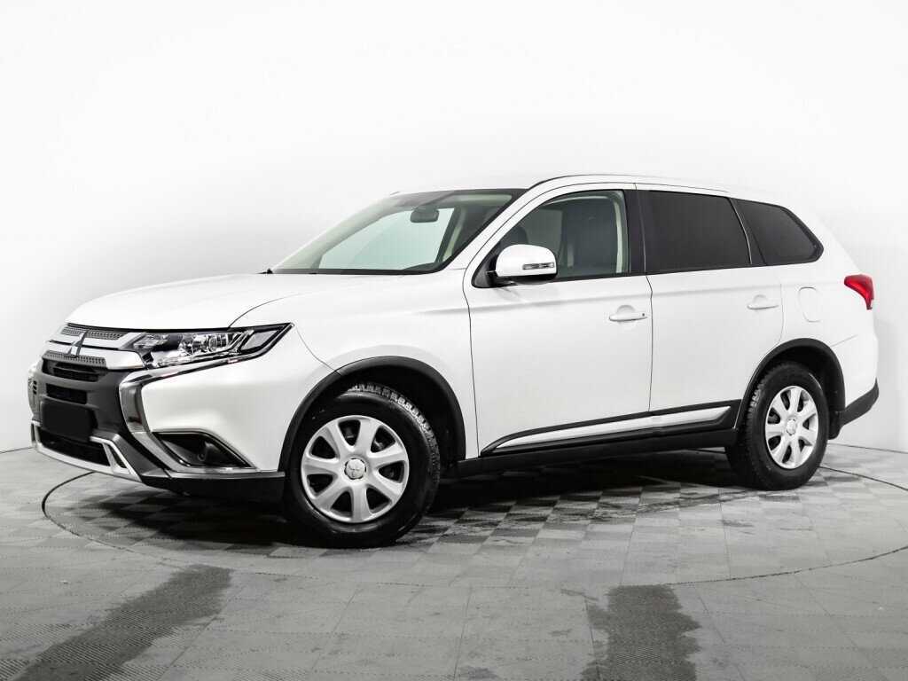 Mitsubishi Outlander 2020 года с пробегом. Посмотреть фото