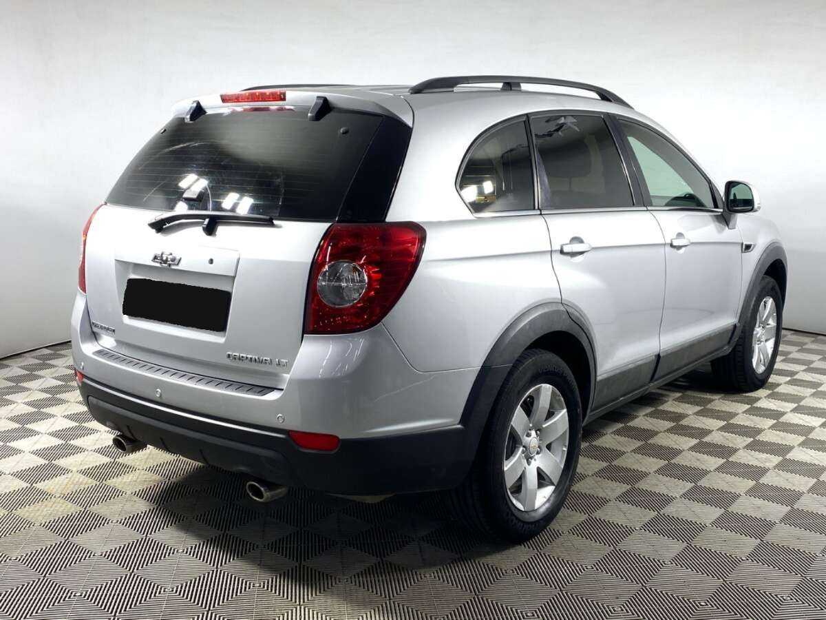 Chevrolet Captiva 2012 года с пробегом. Фото: #3