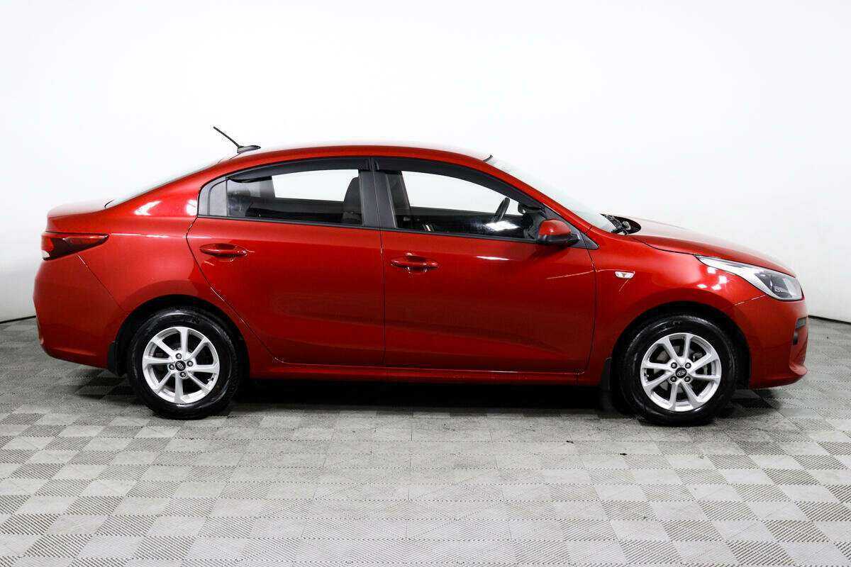 Kia Rio 2018 года с пробегом. Фото: #3