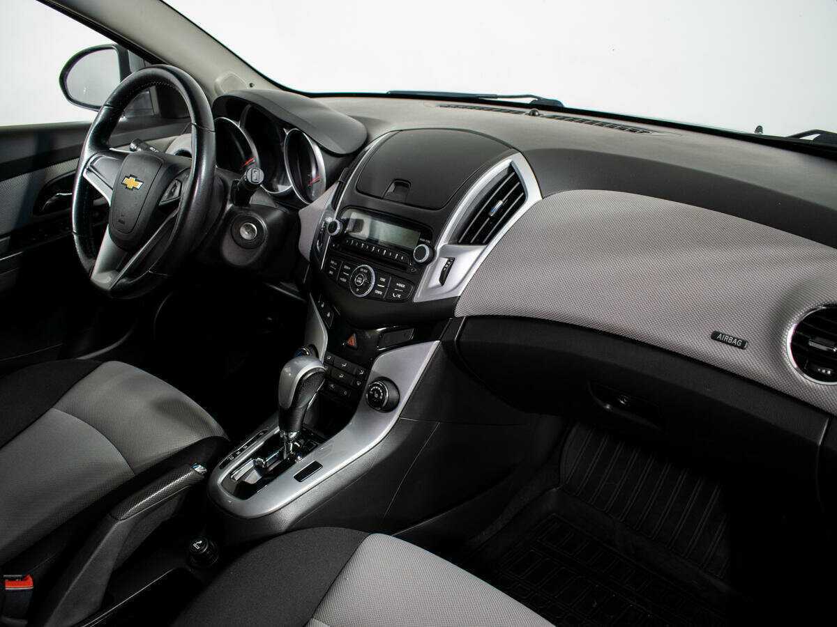 Chevrolet Cruze 2013 года с пробегом. Фото: #6