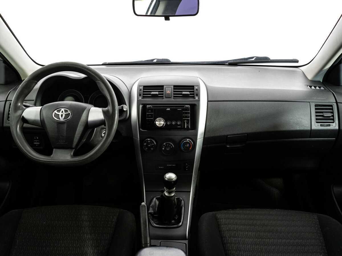 Toyota Corolla 2012 года с пробегом. Фото: #7