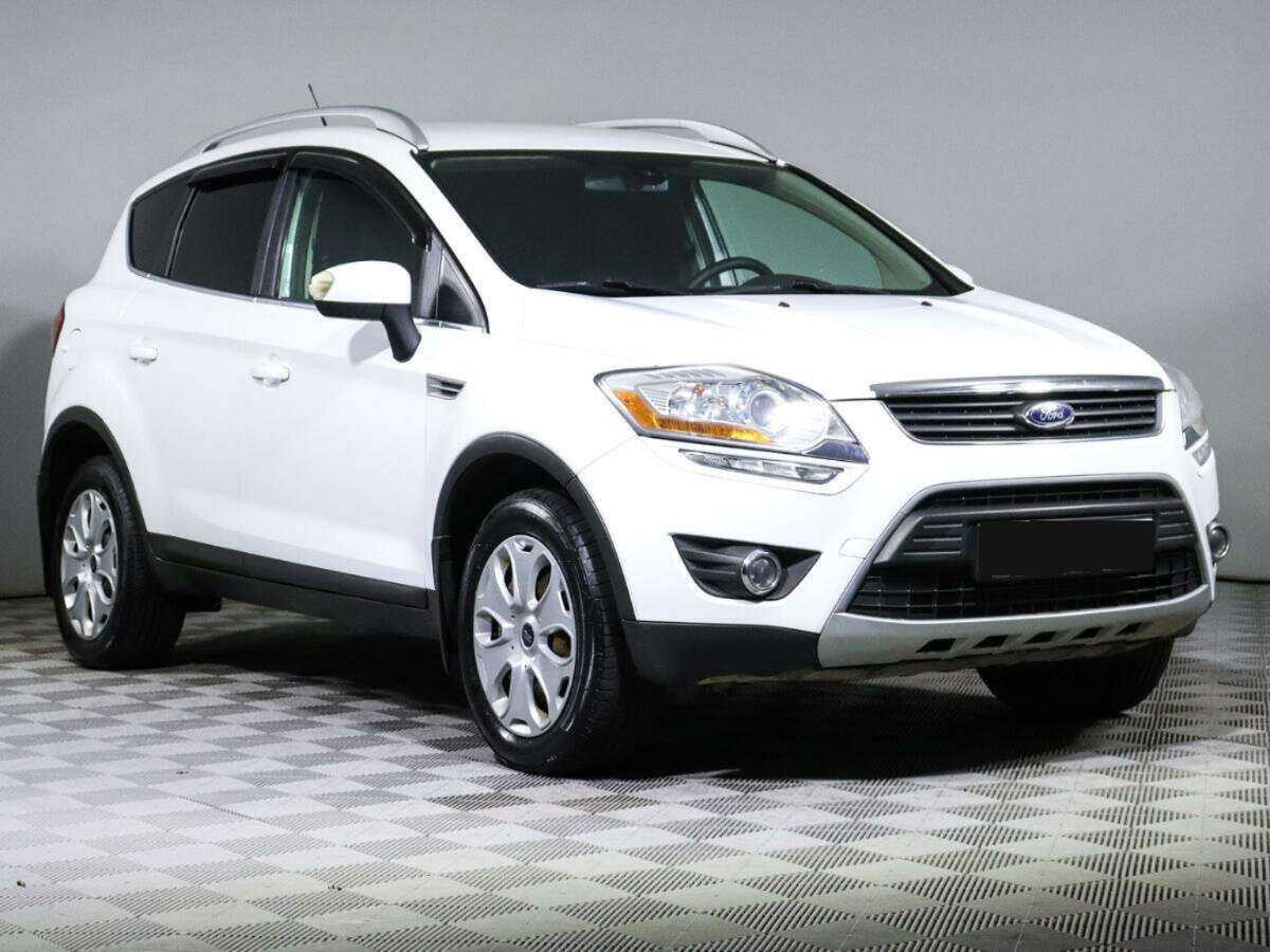 Ford Kuga 2012 года с пробегом. Фото: #2