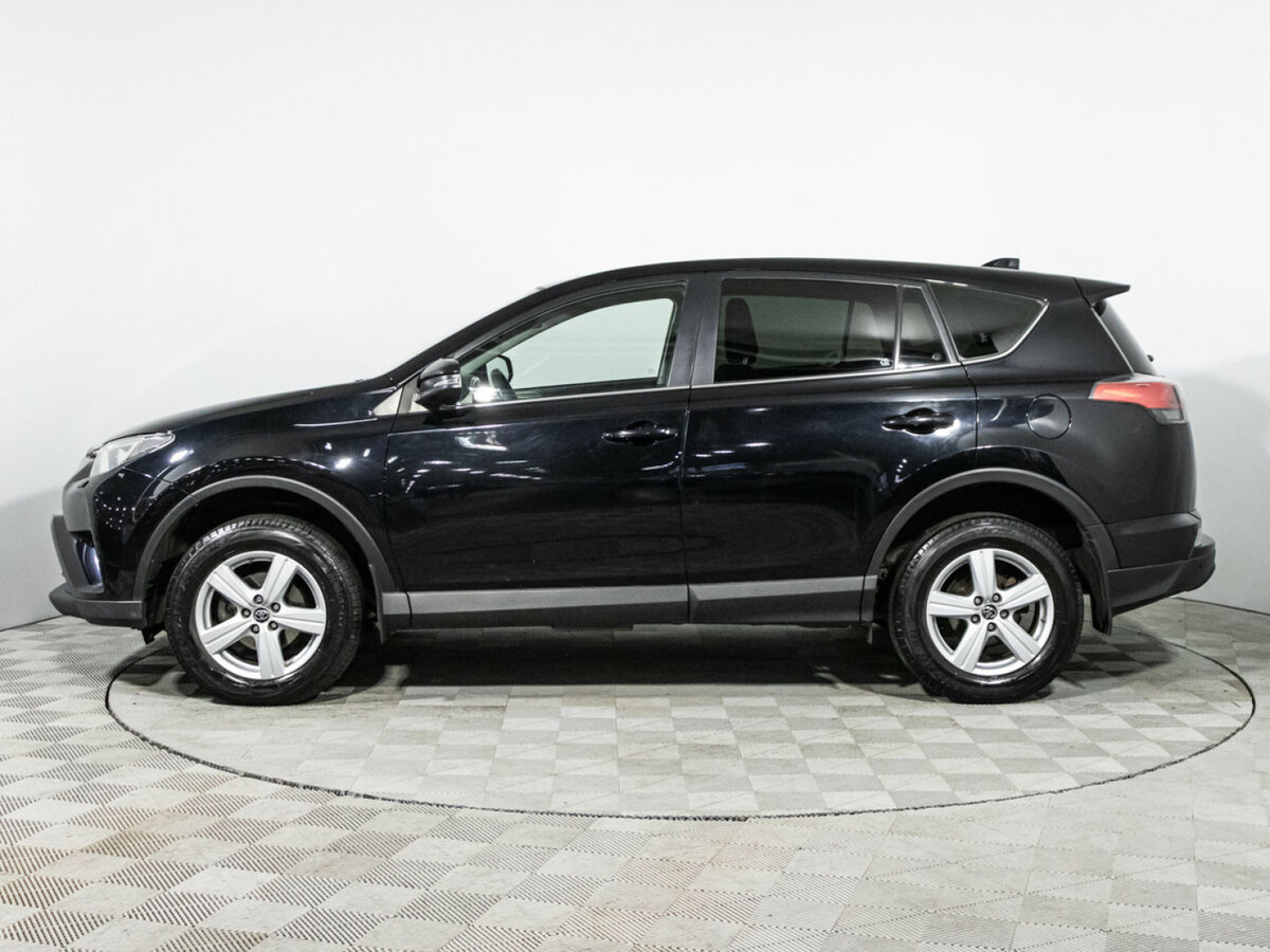 Toyota RAV4 2017 года с пробегом. Фото: #7